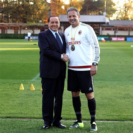 Берлускони посетил тренировочную базу «Милана»