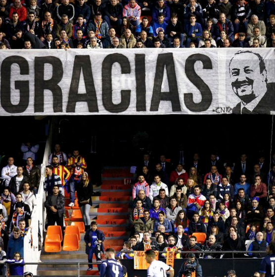 Фанаты «Валенсии» поблагодарили Бенитеса