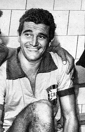 Пеле в компании гуляки и вице-чемпиона мира. Чемпионский состав «Сантоса» 1956 года