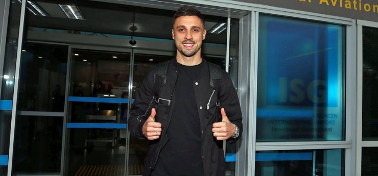 «Фенербахче» подтвердил договорённость по трансферу Крунича из «Милана»