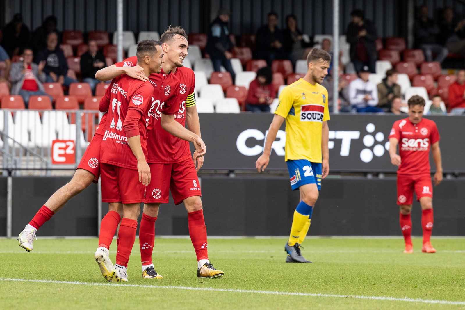 Утрехт зволле прогноз. Варшава зволле фото. Pec zwolle. Утрехт зволле прогноз. Эредивизи.