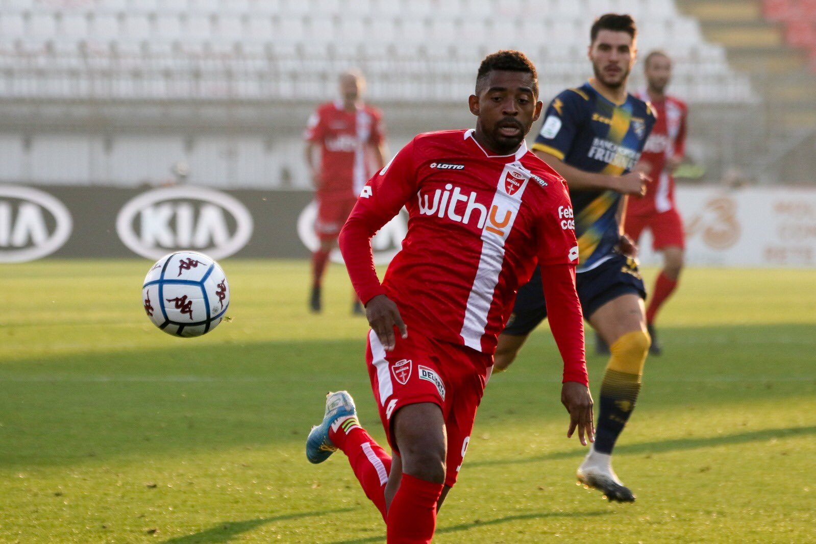 фк монца форма. Ac monza. монца фк. монца фк. фк монца эмблема.