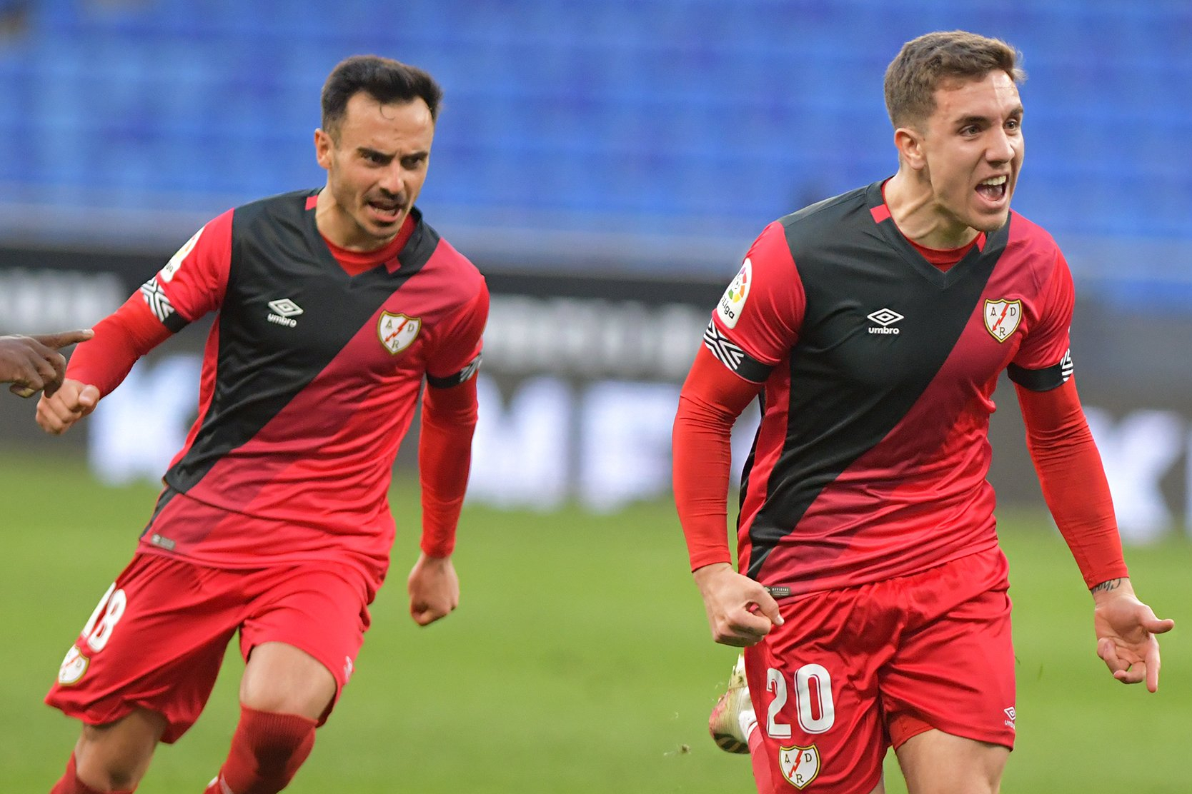 Райо прогноз. ФК райо Вальекано 2021. Райо Вальекано 2020. Райо Вальекано ФК 2022. Турниры по футболу в Испании.