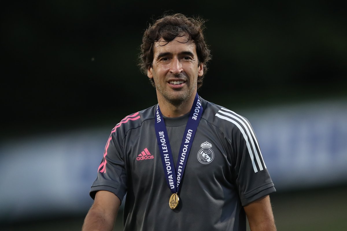 Рауль шаиршанов. Рауль гонсалес бланко. Рауль гонсалес в молодости. Raul gonzalez 2022. Рауль гонсалес реал мадрид.