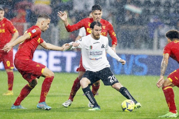 Матч манчестер юнайтед арсенал. Прогноз специя. Прогноз специя. Прогноз специя. Sampdoria vs spezia.