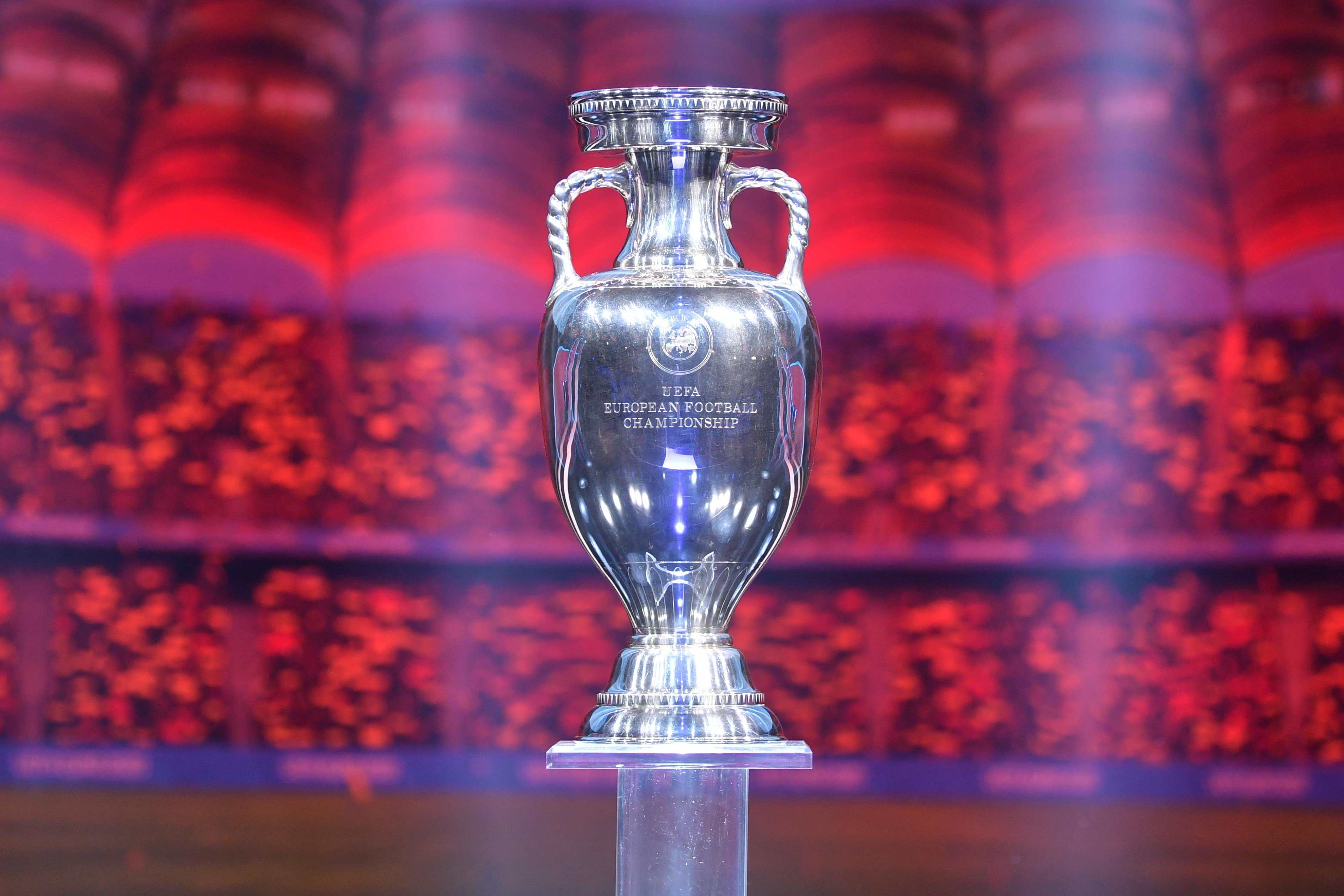 Первый канал чемпионат европы по футболу 2024. Эмблема чемпионата европы по футболу 2024 года. Чемпионат европы логотип. Первый канал чемпионат европы по футболу 2024. Уефа 2024.