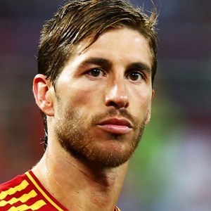 Игнашевич и еще 10 результативных защитников