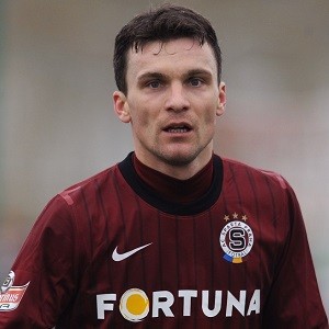 Вражеские маневры