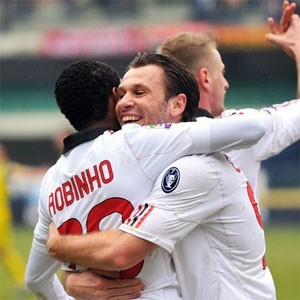 «Милан» разгромил «Наполи» и другие результаты