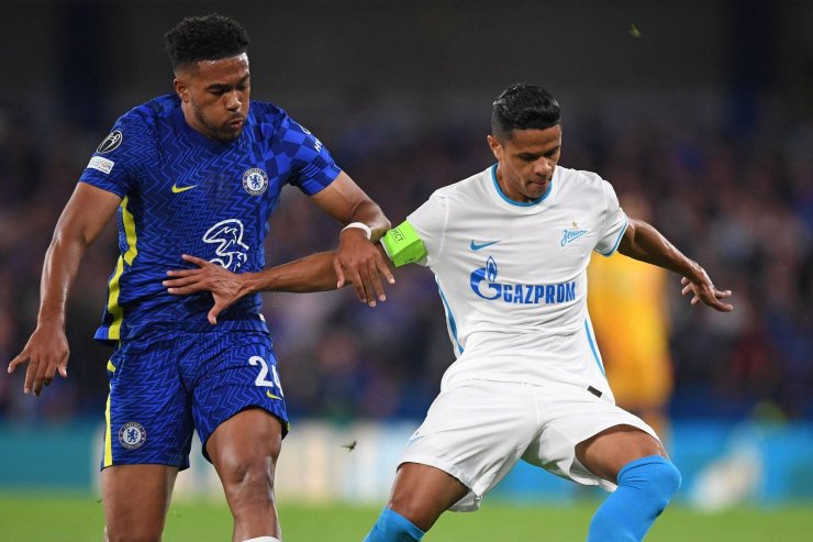 Как сыграл челси с зенитом. fbl eur c1 chelsea zenit. Как сыграл челси с зенитом фото. Как сыграл челси с зенитом-fbl eur c1 chelsea zenit. картинка Как сыграл челси с зенитом. картинка fbl eur c1 chelsea zenit. Статья опубликована в газете под заголовком: «Как «Зенит» нейтрализовал «Челси»»