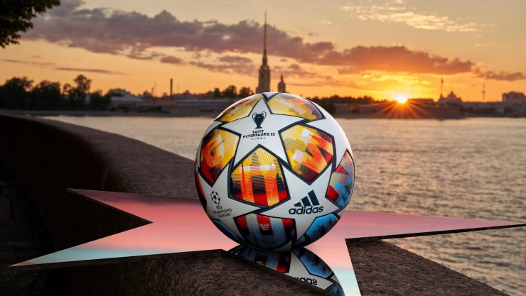 УЕФА представил мяч для плей-офф и финала Лиги чемпионов в Петербурге