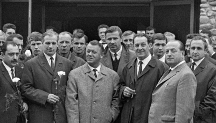 Чемпионат мира 1966: несколько фото сборной СССР в Брегенце до мундиаля и фотозарисовка о некоторых моментах полуфинала СССР — Германия