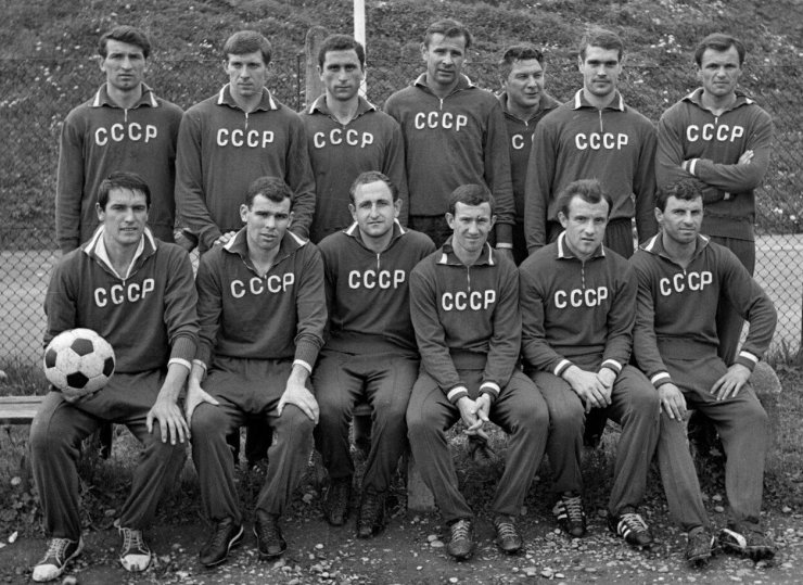 Сборная СССР на ЧМ-66: Флориана Альберта должен был держать наш Альберт; или всё-таки Валерий? Об Альберте Шестернёве, Валерии Воронине и всей сборной Советского Союза в 1966 году
