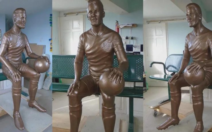 Появилось фото статуи Харри Кейна. Её сделали ещё в 2019 году