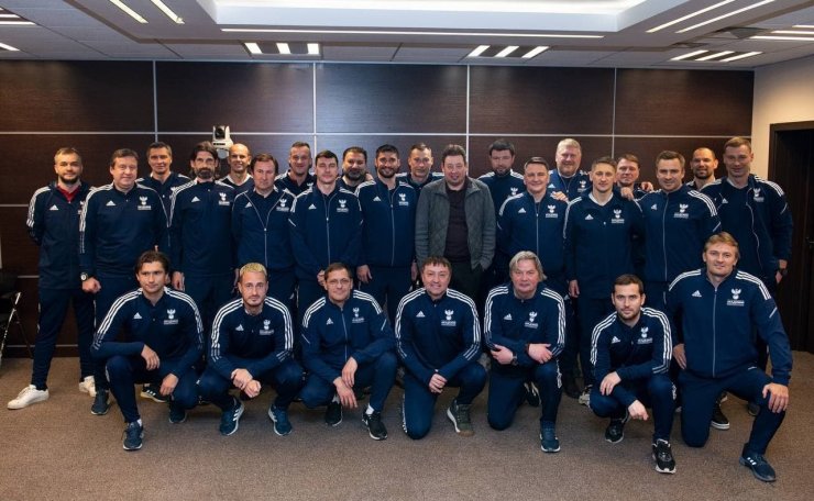 Слуцкий провёл семинар для соискателей тренерской лицензии «PRO-УЕФА»