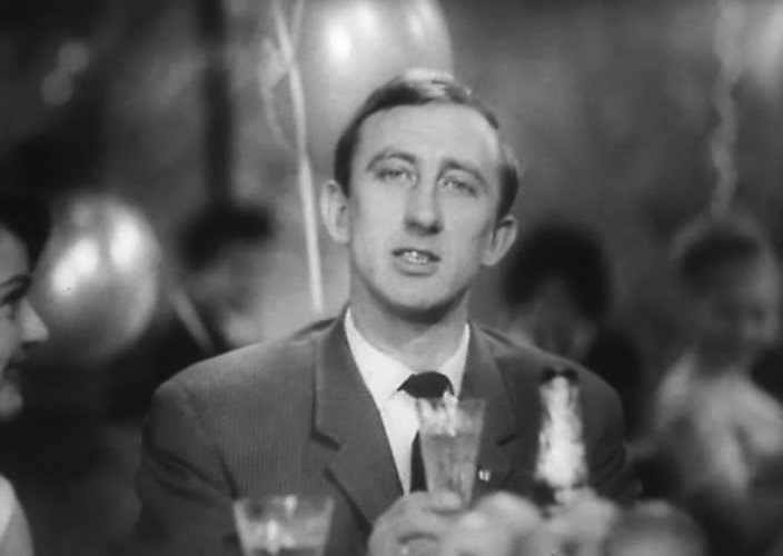 Московский «Спартак» в Бразилии в 1959. Николай Озеров раньше был и центрфорвардом, и вратарём Спартака, а в ходе турне стал и кинорепортёром, и литератором. О пользе чтения советских газет