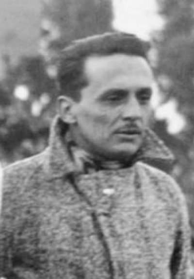 Близкие родственники на чемпионатах мира. Бразильские братья похоронили отца накануне ЧМ-30. А сегодня никак не найдутся правильные даты их жизни