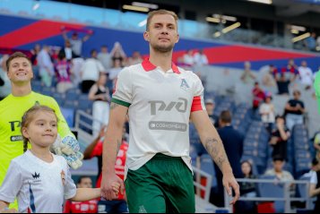 Дмитрий Баринов