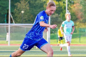 Максим Горшков