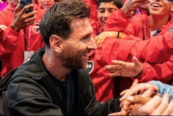 Месси на турнире среди юношеских команд