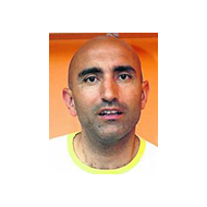 Тренер Фернандес Абелардо