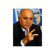 Тренер Караман Хикмет