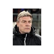 Тренер Ольсен Ларс