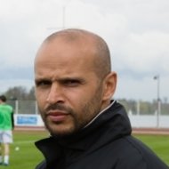 Тренер Айшур Валид