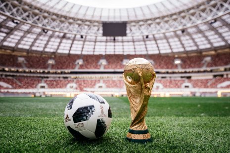 Десять самых незабываемых моментов чемпионатов мира