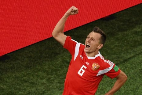 В плей-офф впервые за 32 года: как соцсети отреагировали на победу сборной России над Египтом 