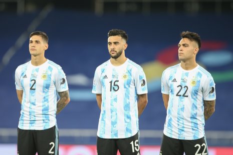 Аргентина — Уругвай. Прогноз на матч группового этапа Кубка Америки (19.06.2021)