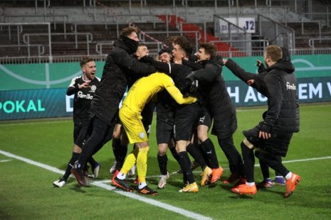 Игроки Хольштайна