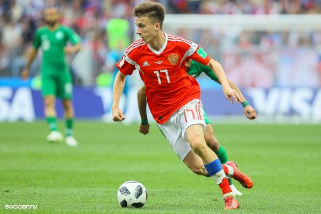 Необычный Головин. Хавбек для большой команды