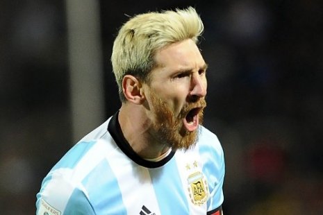 Модераторы ФИФА. Месси не Марадона