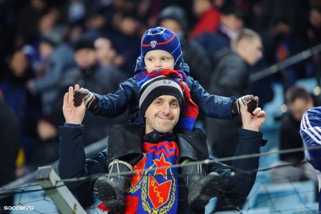 408 фанатов ЦСКА затолкали в автозаки после матча с «Зенитом». Худшая реклама Fan ID