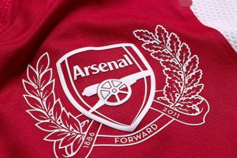 Эволюция формы «Арсенала»