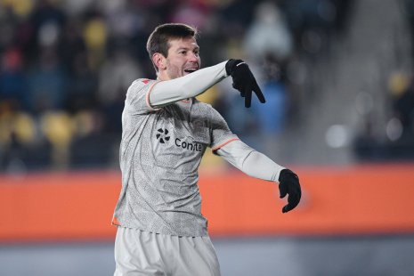 Смолов